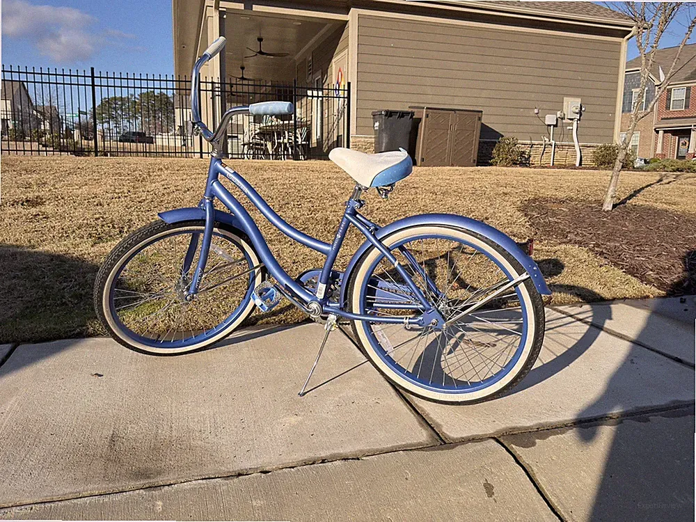 Beach Cruiser - Huffy Cranbrook- Simple- Elegant- Youth Bike