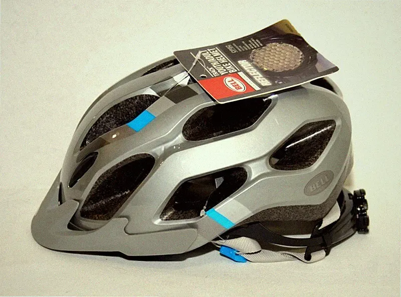 Bell Track Youth/Adult Bicycle Safety Helmet - Universal Fit - Reflector - New